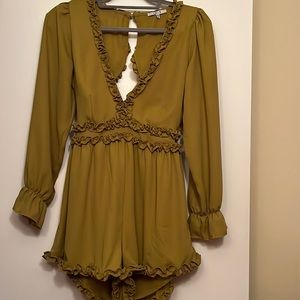 Women’s long sleeve/shorts romper